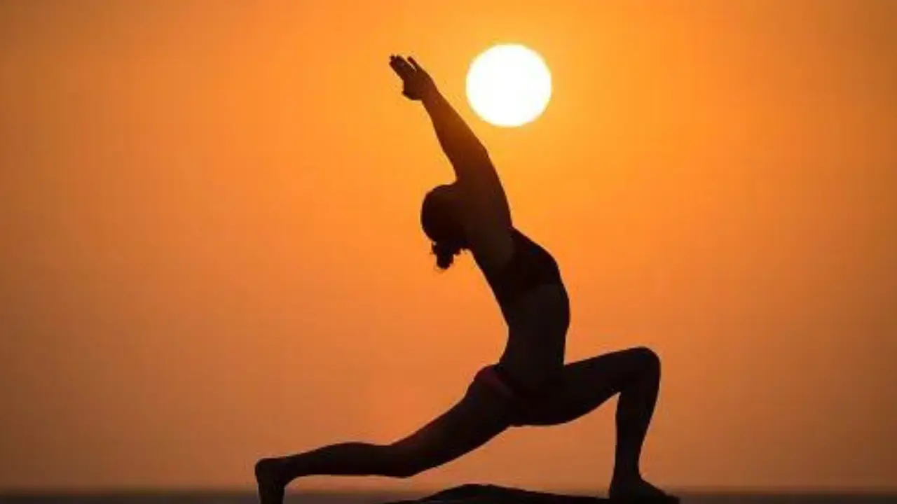 Benefits of Yoga In Day to Day life : योग करने के अनगिनत फ़ायदे।