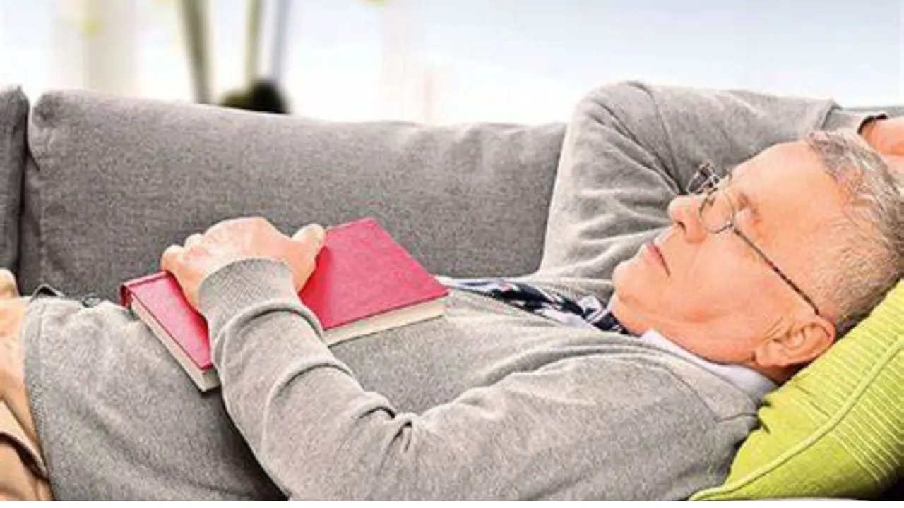 Improper sleep leads to Many Dangerous Diseases: नींद की कमी है बीमारियों का पोटला… जान लें नींद की कमी से होने वाले नुकानों को…