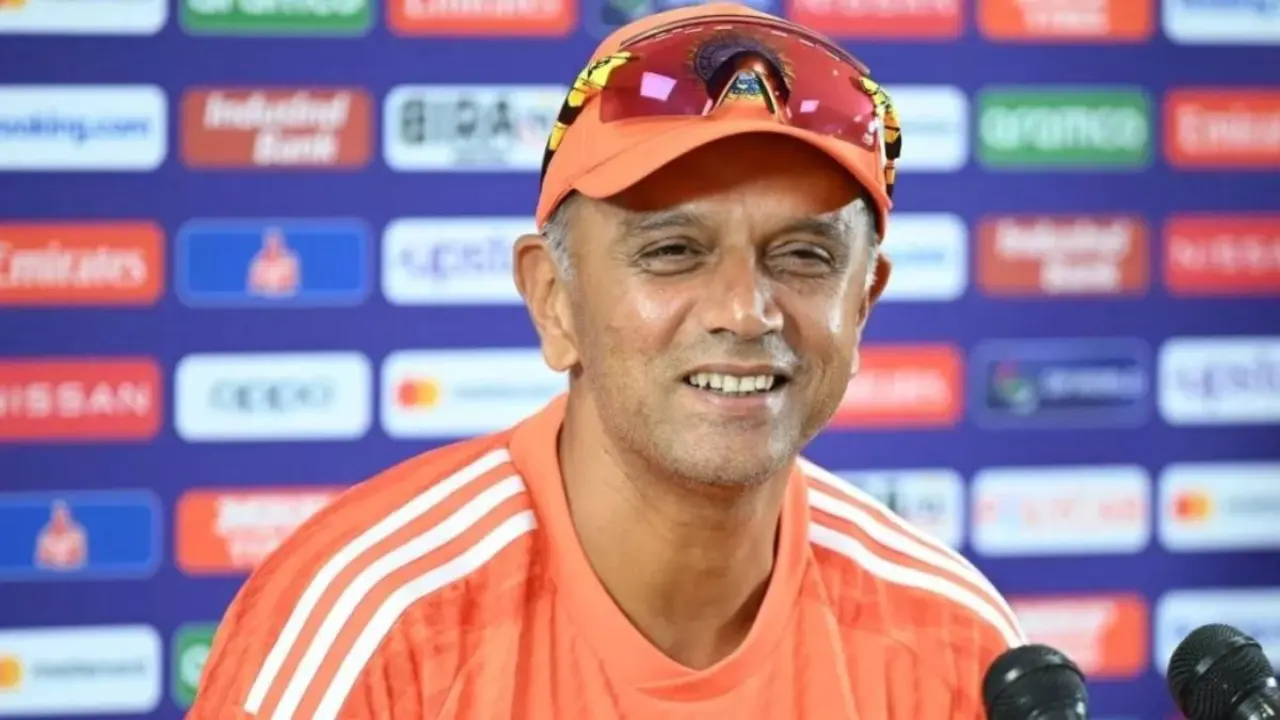 Rahul Dravid Decline 2.5 crores Additional Bonus from BCCI