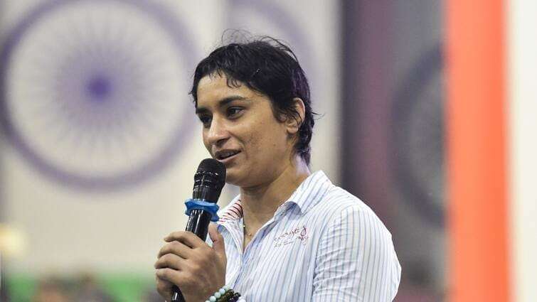 Vinesh Phogat Resigns