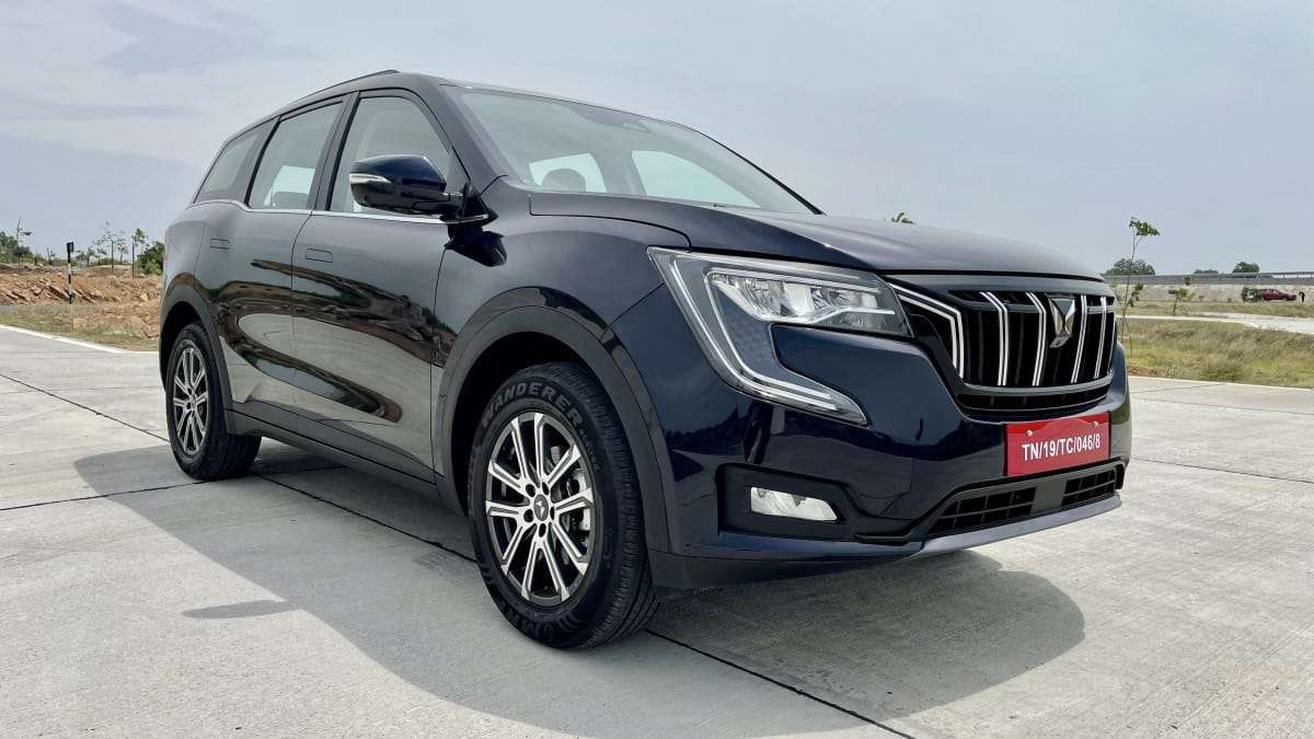 Mahindra XUV700 